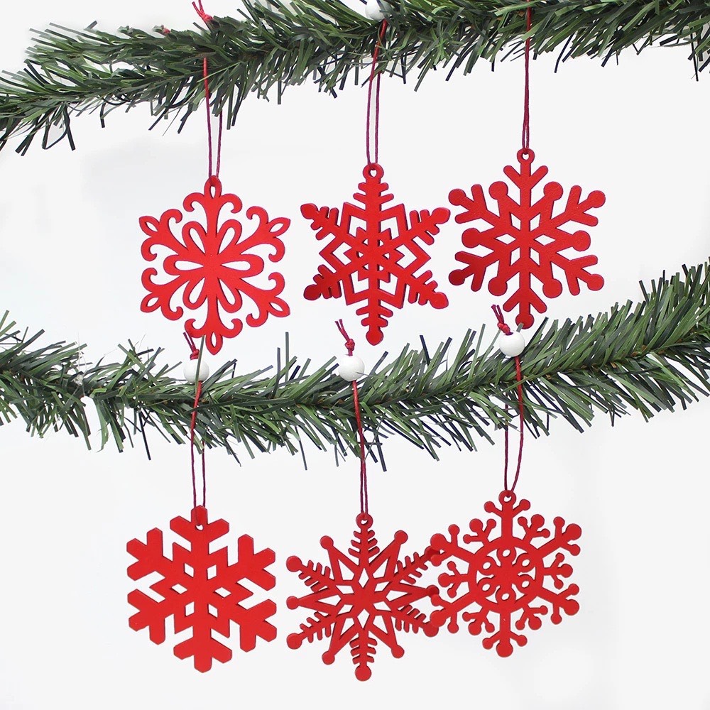 Set 6 phụ kiện hình bông tuyết đỏ và trắng bằng gỗ decor treo trang trí cây thông noel ngày lễ giáng sinh