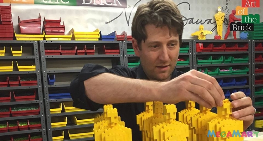 Anh chàng bỏ nghề luật sư phố Wall để trở thành một nghệ sĩ Lego