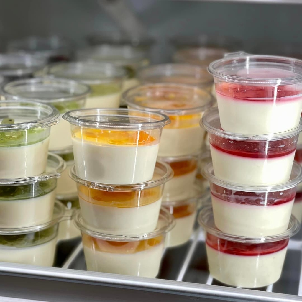 Cách làm Panna Cotta với 5 vị hoa quả cực dễ tại nhà Cách làm Panna Cotta với 5 vị hoa quả cực dễ tại nhà