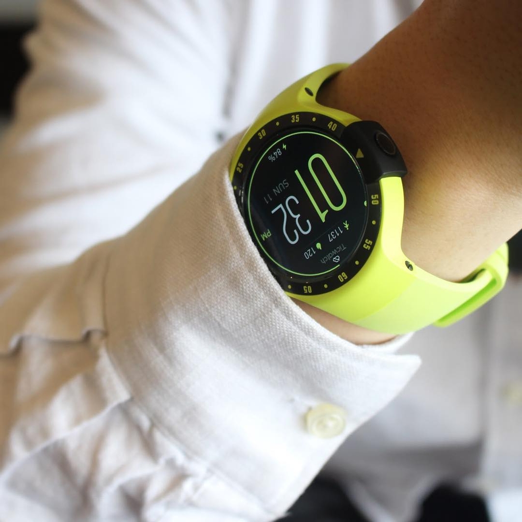 Ticwatch S phiên bản Aurora Và ng Chanh ChÃnh hãng tại TechWear | TechWear.vn