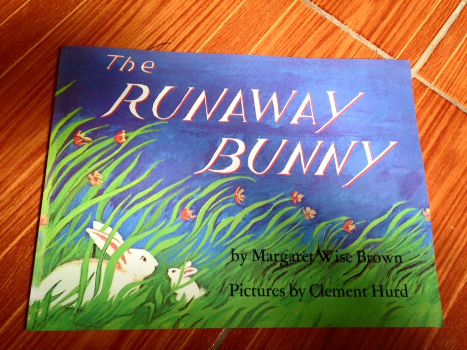 Runaway Bunny Sách tiếng Anh cho bé