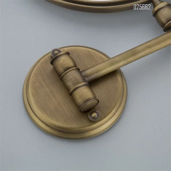 Gương CLM vàng cổ gắn tường CA908