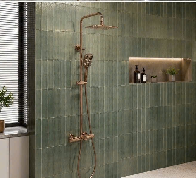 SEN CÂY TẮM ĐỨNG MÀU VÀNG HỒNG - 17006VH