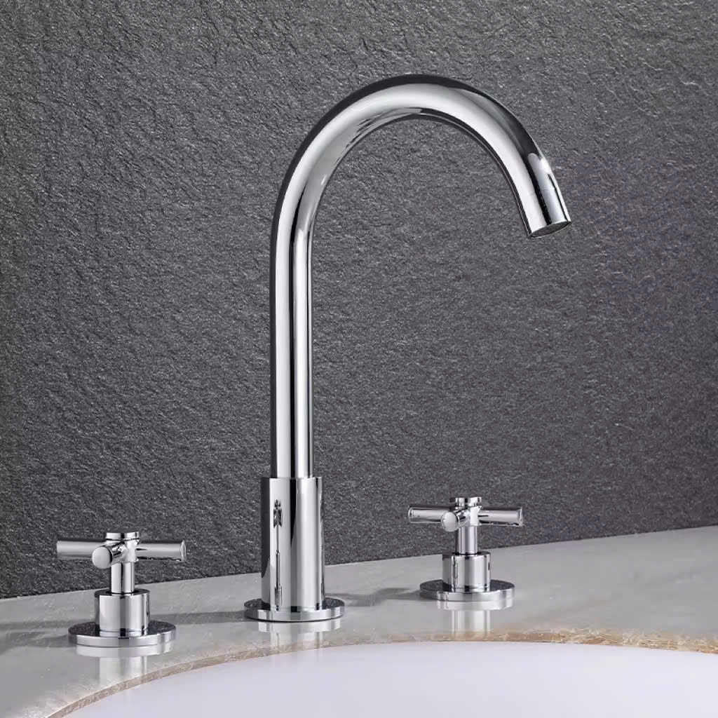 Vòi chậu 3 lỗ mạ vàng tân cổ điển 555 CLEANMAX