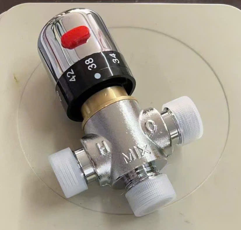 VAN TRỘN NƯỚC NÓNG LẠNH TỰ ĐỘNG ĐIỀU CHỈNH NHIỆT ĐỘ NƯỚC CLM-0969