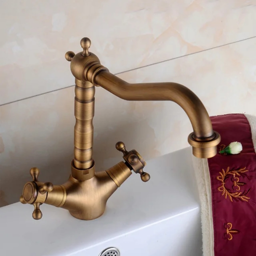 Vòi chậu đồng tân cổ điển - 9602 CLEANMAX