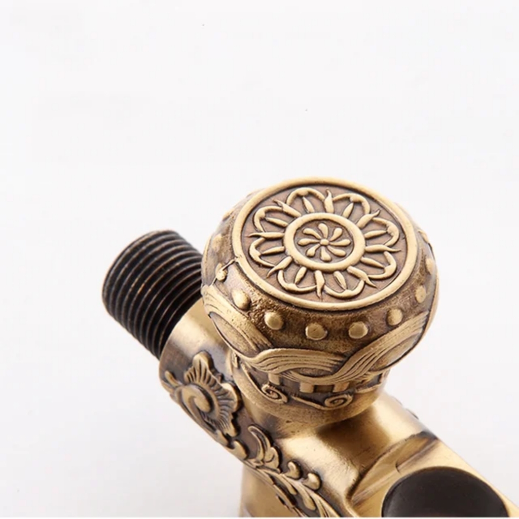 VÒI XỊT ĐỒNG THAU CỔ ĐIỂN - 813 CLEANMAX