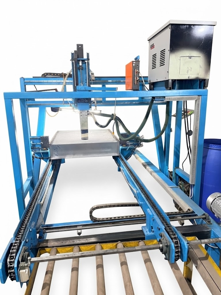 Máy hàn vỏ biến áp tự động