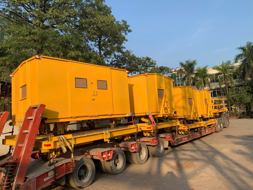 Xe Trolly 2.5 tấn có mái
