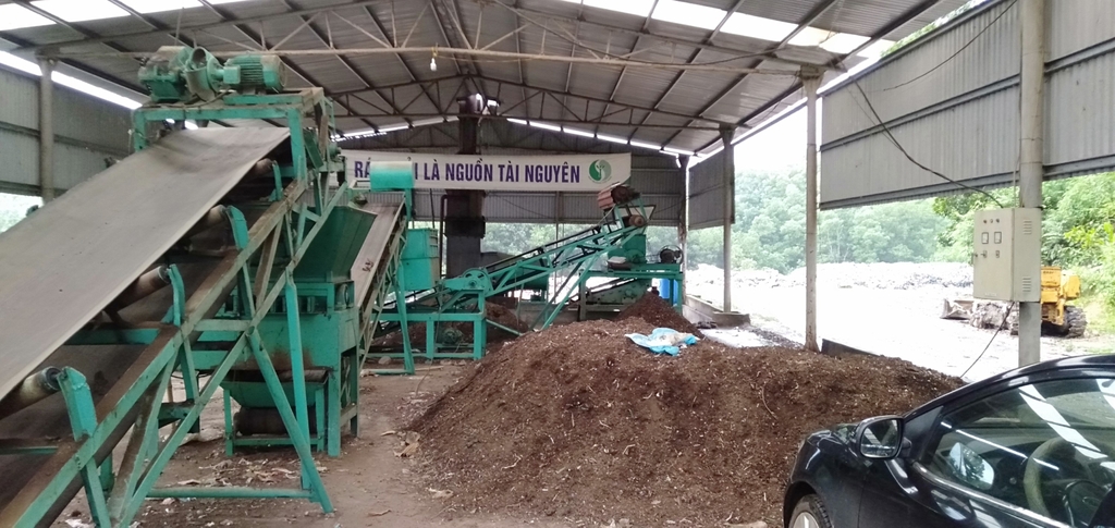 Thiết bị lò đốt rác sinh hoạt.