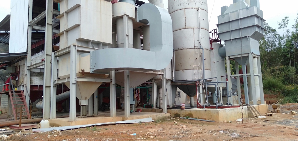 Thiết bị lò đốt rác sinh hoạt.