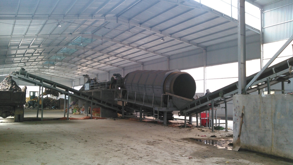 Thiết bị lò đốt rác sinh hoạt.