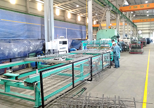 Máy hàn lưới thép tự động