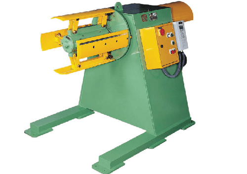 Máy cấp phôi thép cuộn lớn.