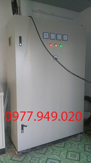 Tủ điều khiển và động lực.
