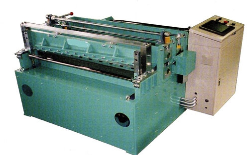 Máy cắt cuộn tôn tự động