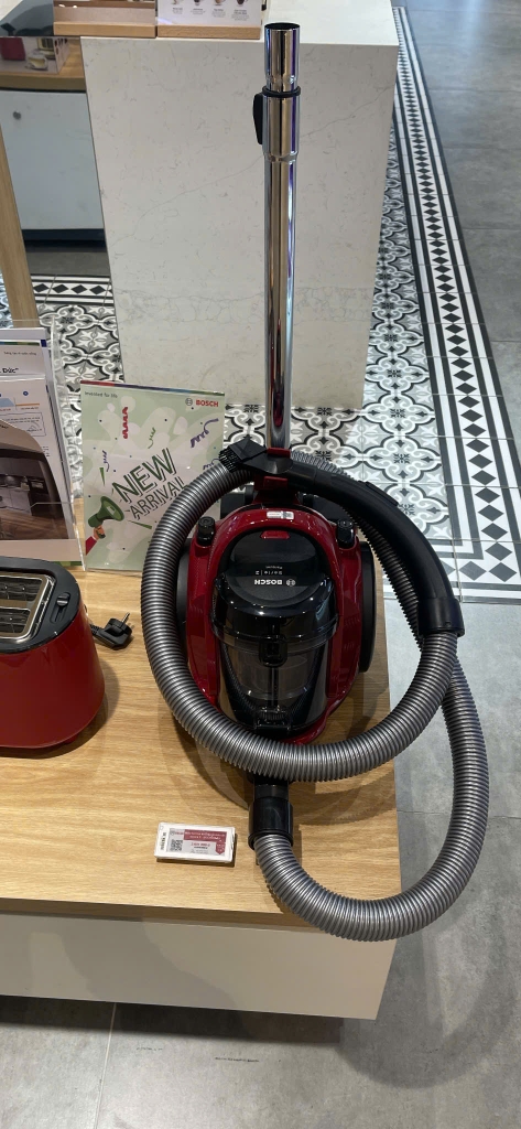 Máy hút bụi dạng hộp Bosch BGC05AAA2