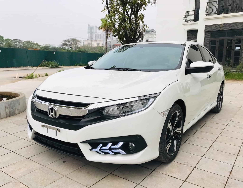 HONDA CIVIC TURBO 15AT 2017  aplusautothailand