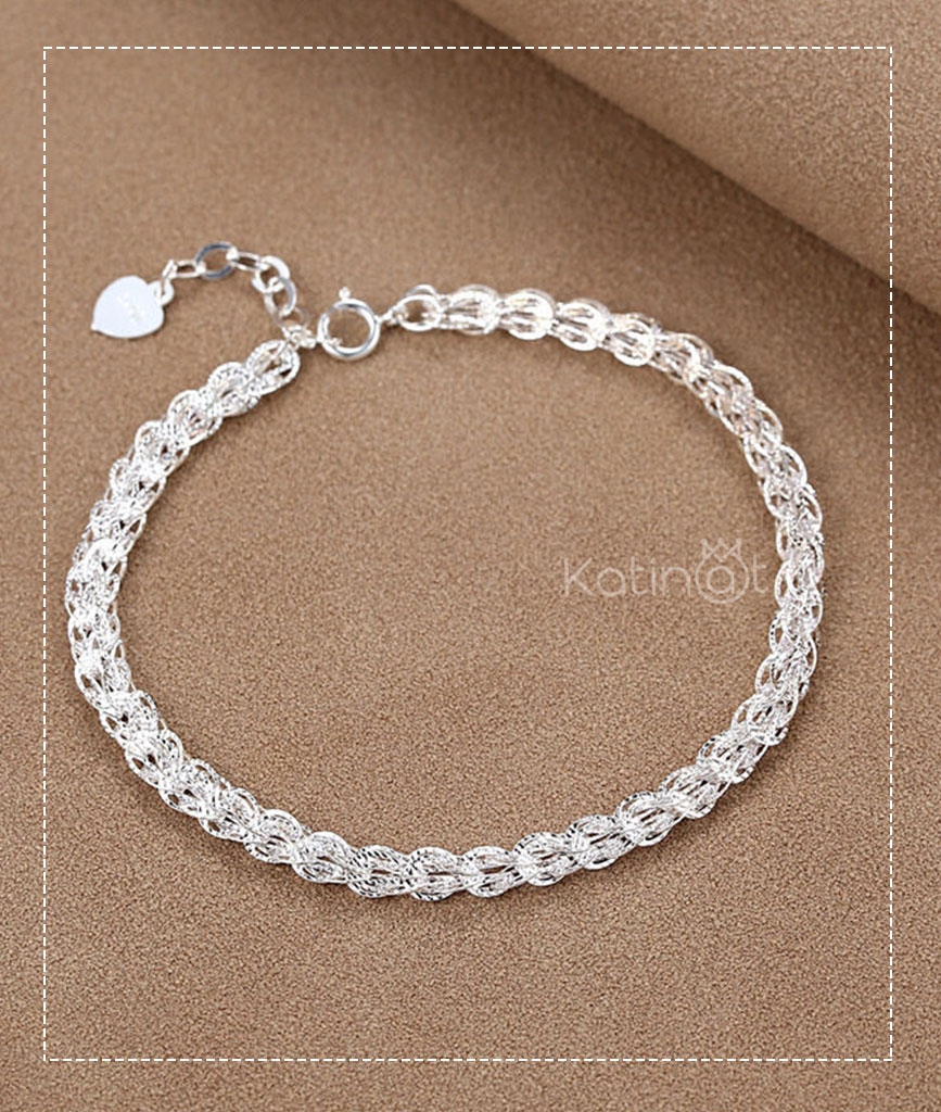 Lắc tay bạc xoắn kiểu Hàn Quốc