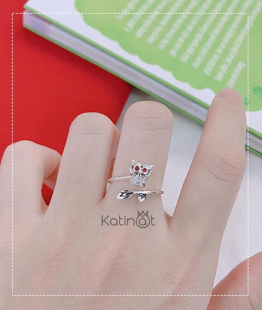 Nhẫn bạc hình chim cú mèo sắc sảo