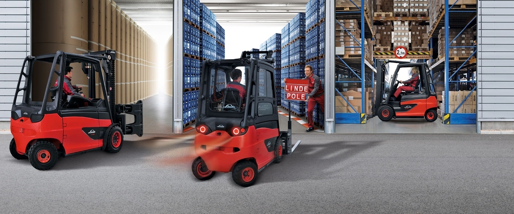 Xe nâng điện Linde E45HL