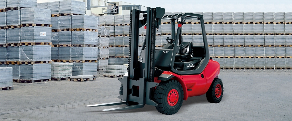 Xe nâng dầu Linde H50T