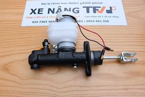 Tổng phanh xe nâng Komatsu FD10~18-16-17. FG10~18-16-17 mã 3EB-36-31281. Hàng mới 100%