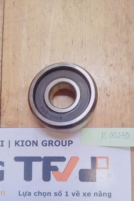 Vòng bi dùng cho xe nâng. Hiệu: CLUNT. Kích thước (25*67*26)mm (bằng thép). Mới 100%. Mã P.00270