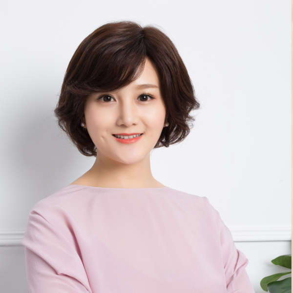 Tóc Giả Nữ Nguyên Đầu - Trung Niên Kiểu Tém Ngắn Xoăn Ngang Vai Mái Xéo | Wina