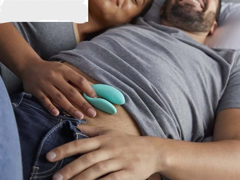 Cách nói chuyện về sextoy với bạn gái mà không khiến nàng khó chịu