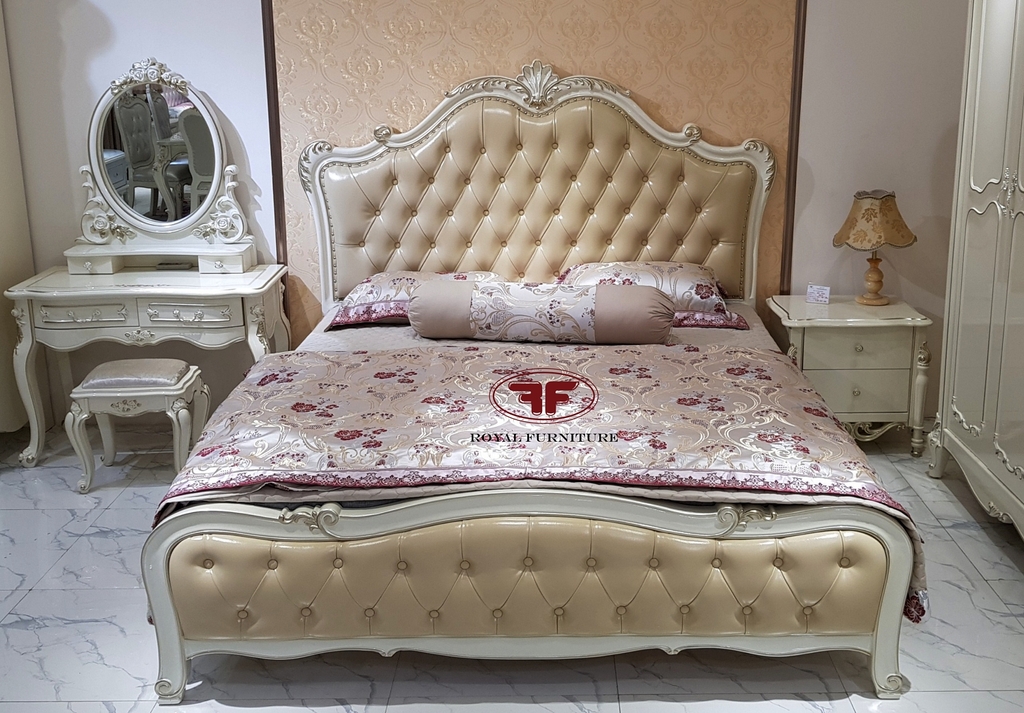 Những mẫu thiết kế nội thất phòng ngủ tân cổ điển giá rẻ được tìm thấy ở đây sẽ khiến bạn cảm thấy như đang sống trong một cung điện hoàng gia.