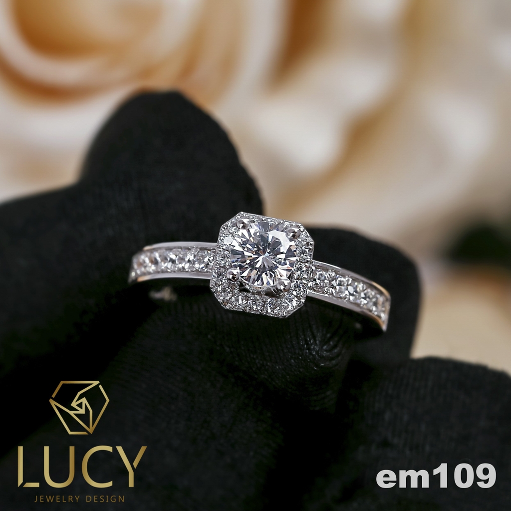 EM109 Nhẫn cầu hôn đính hôn, nhẫn vàng nữ, nhẫn ổ kim cương 4.5mm - Lucy Jewelry