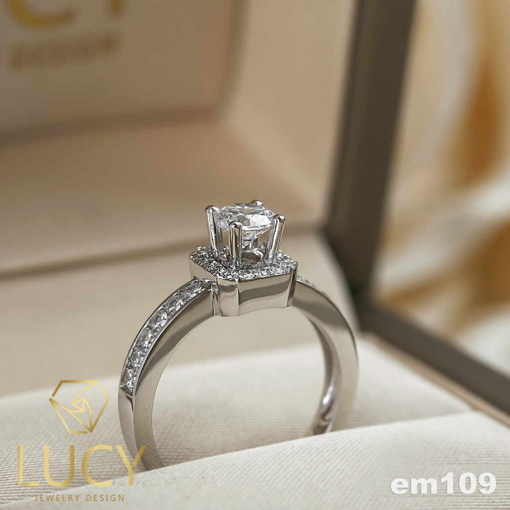 EM109 Nhẫn cầu hôn đính hôn, nhẫn vàng nữ, nhẫn ổ kim cương 4.5mm - Lucy Jewelry