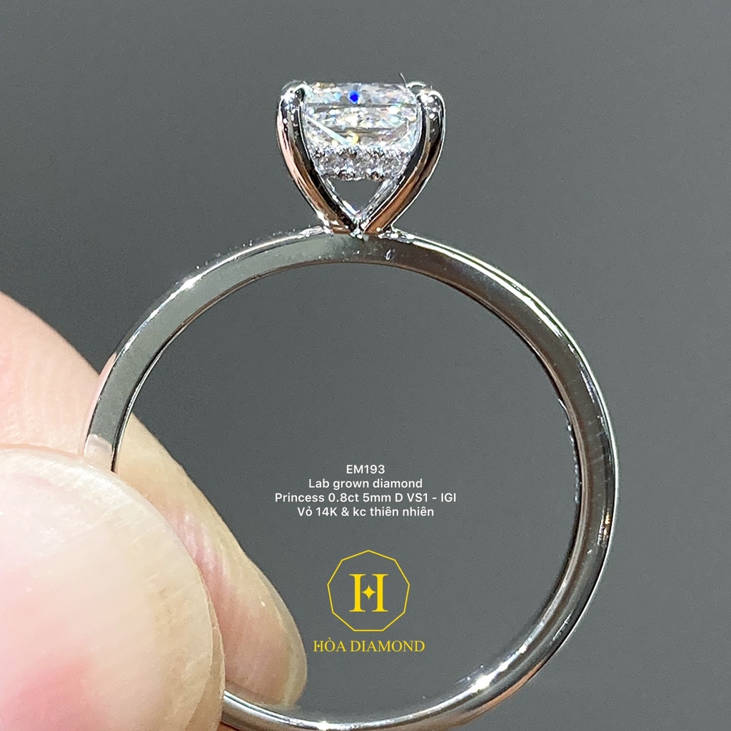 EM193 - Nhẫn cầu hôn, princess cut, 0.8 carat - Lucy Jewelry