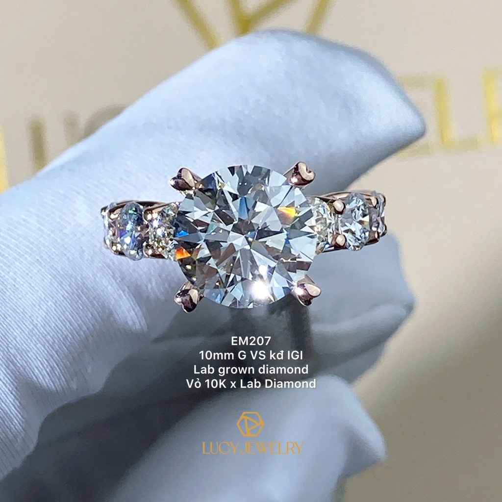 EM207 - Nhẫn cầu hôn, round cut, 10mm - Lucy Jewelry