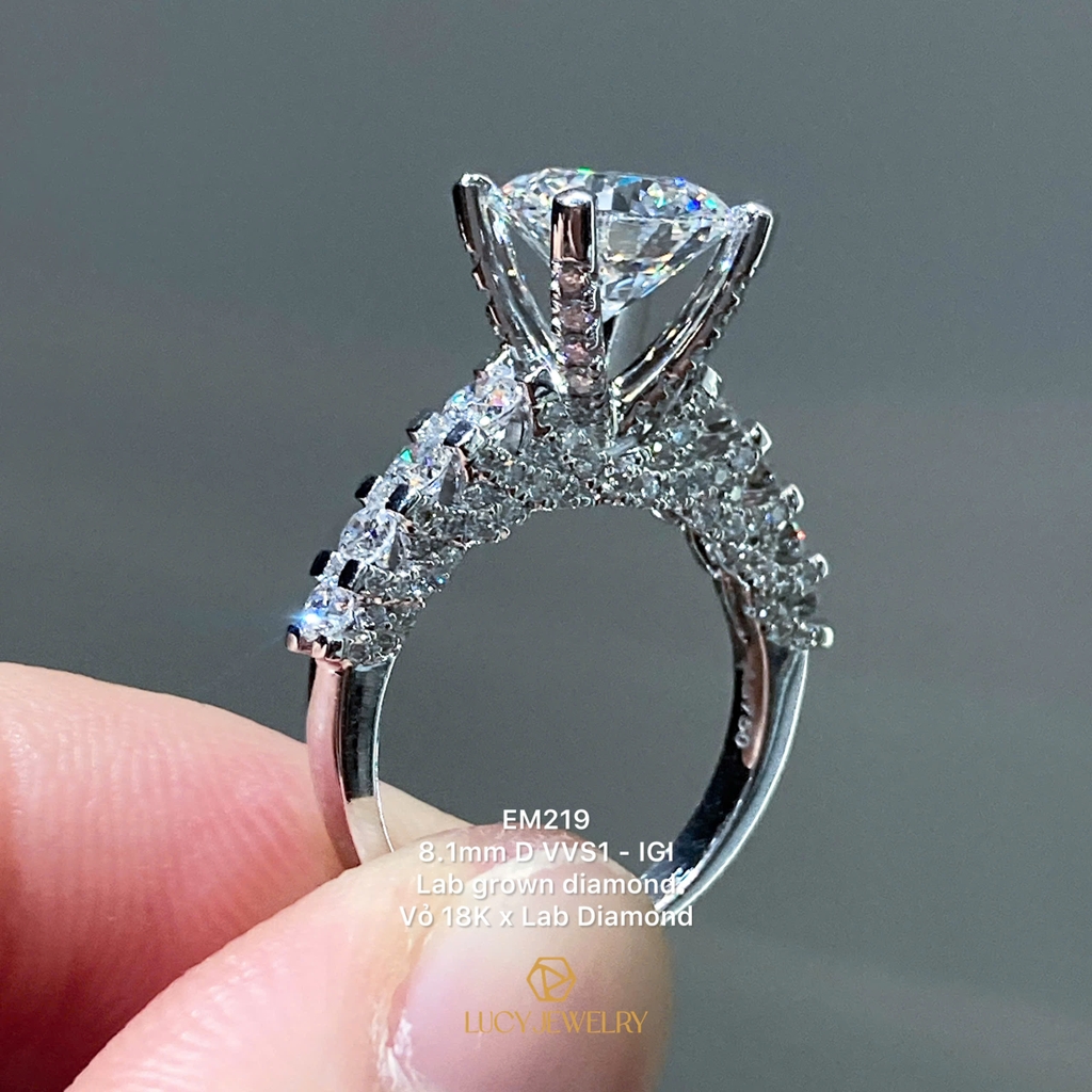EM219 - Nhẫn cầu hôn, round cut, 8.1mm - Lucy Jewelry