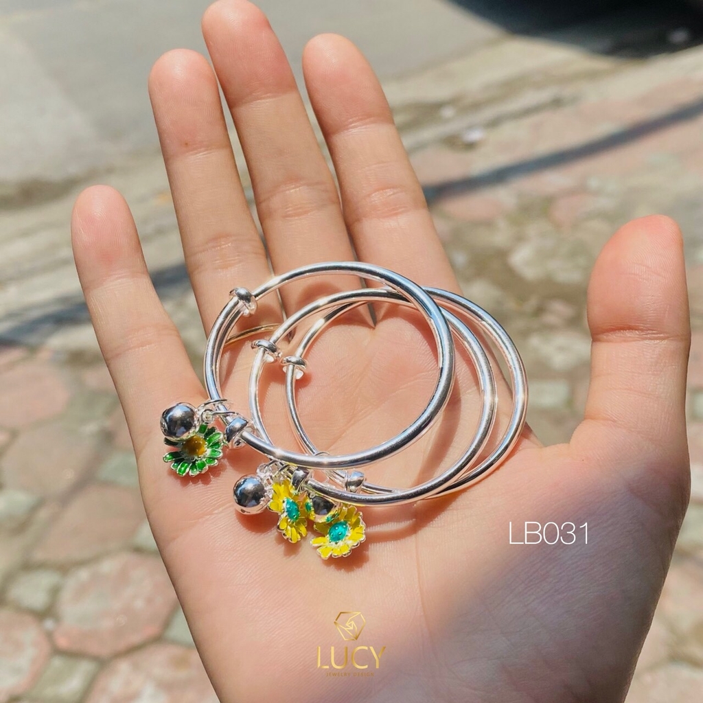 Lắc bé hoa cúc có chuông -LB031