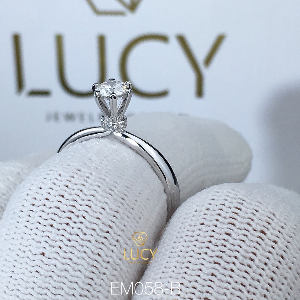 EM058B Nhẫn nữ vàng, nhẫn ổ kim cương 4.5mm, nhẫn nữ thiết kế, nhẫn cầu hôn, nhẫn đính hôn - Lucy Jewelry