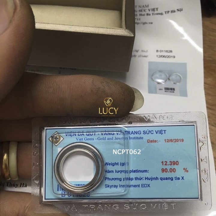 NCPT062 Nhẫn cưới bạch kim cao cấp Platinum 90% PT900 - Lucy Jewelry