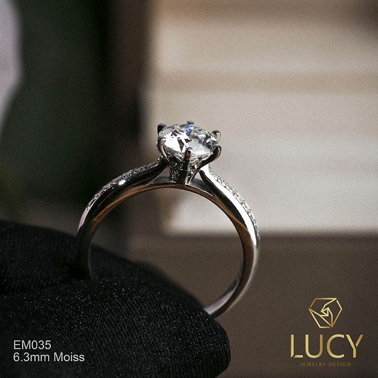 EM035-6.3mm Nhẫn nữ thiết kế, nhẫn ổ kim cương 6.3mm, nhẫn cầu hôn, nhẫn đính hôn, nhẫn nữ vàng - Lucy Jewelry