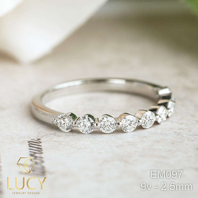 EM097 Nhẫn vàng nữ, nhẫn band 2.5mm, nhẫn nữ thiết kế - Lucy Jewelry