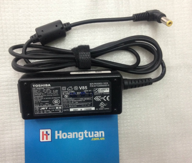 Adapter Toshiba 19V - 1.58A