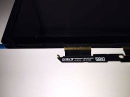 LCD 15.4 Led - Mac Pro/ DELL 1440x900