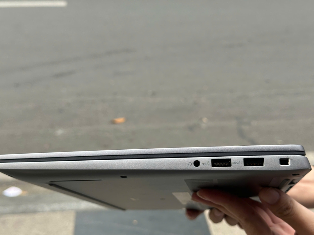 Laptop Dell Latitude 7440 Core i7-1355U Gen 13 | RAM 16GB SSD 256GB