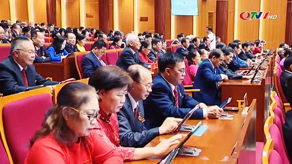 Cho Thuê 300 iPad Sự Kiện: TADA Việt Nam Đồng Hành Cùng Đại Hội Đảng Bộ Phường Hạ Long Lần Thứ I, Nhiệm Kỳ 2025-2030