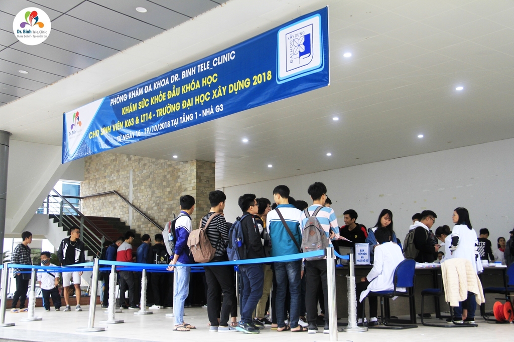 khám-sức-khỏe-đầu-khóa-học-2018-xây-dựng-k63