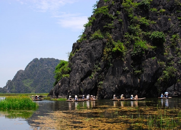 Giá vé tham quan núi Non Nước - Ninh Bình