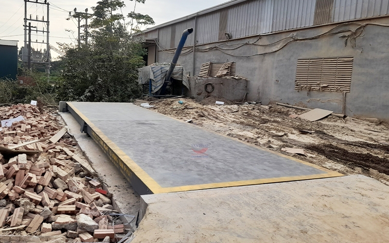 Cân điện tử 60 tấn (12m x 3m) bàn giao tại Hưng Yên