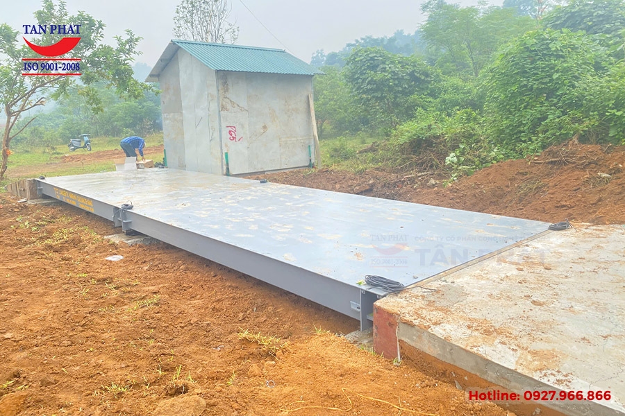 Cân ô tô điện tử 80 tấn (10x3m) lắp tại Tuyên Quang
