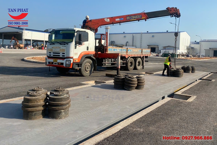 Hoàn thiện lắp đặt trạm cân ô tô điện tử 100 tấn tại Vĩnh Phúc